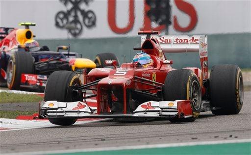 Alonso pierde el liderato y se queda en la novena posición. FOTO: AP
