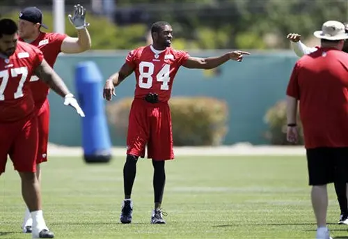 Randy Moss sera el modelo de A.J. Jenkins