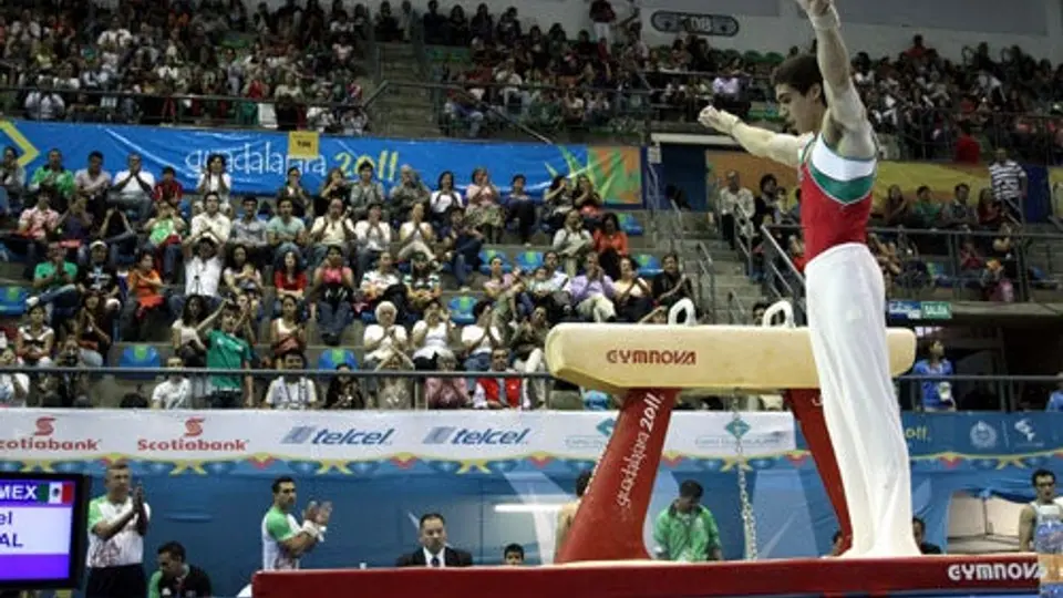 Daniel Corral consigue Oro en Gran Prix de Gimnasia