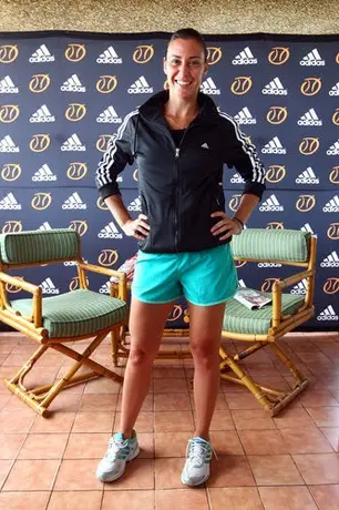 Pennetta viene por su tercer título