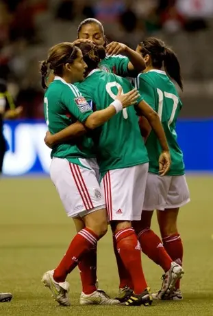 El Tri femenil vapulea 5-0 a Guatemala