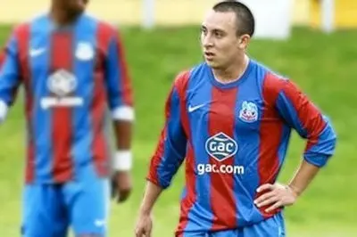 Sin Pedroza, Crystal Palace se acercó a la Final de la Copa Carling