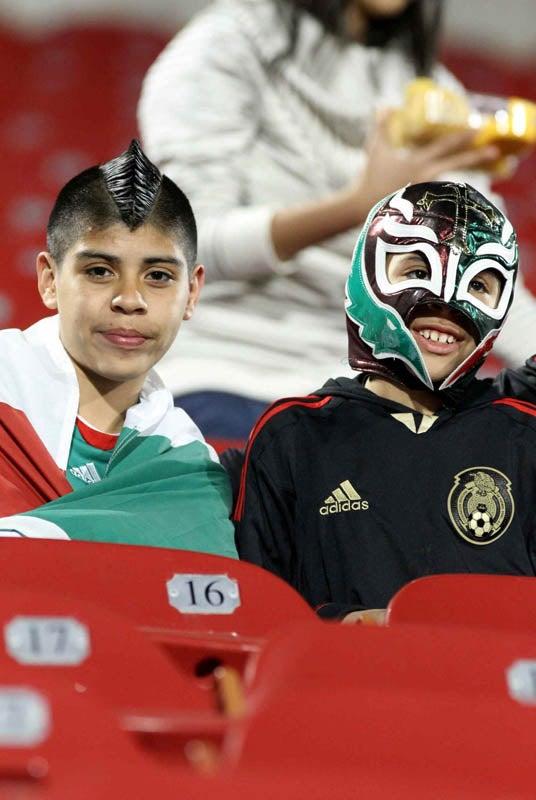 El floklor mexicano se deja sentir en los más jóvenes. FOTO: MEXSPORT