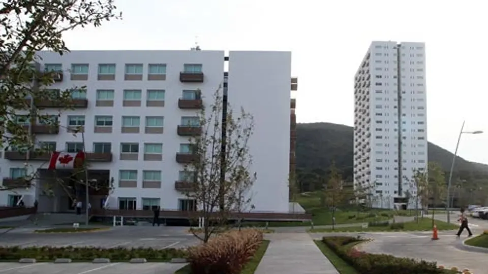 Buscan desaparecer la Villa Panamericana por irregularidades en su construcción