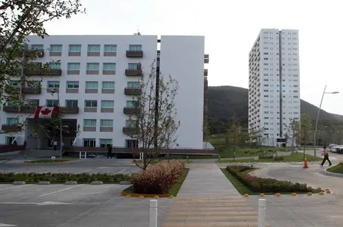 Buscan desaparecer la Villa Panamericana por irregularidades en su construcción