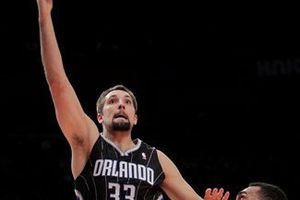 Magic se impone de visita a Knicks 102-93