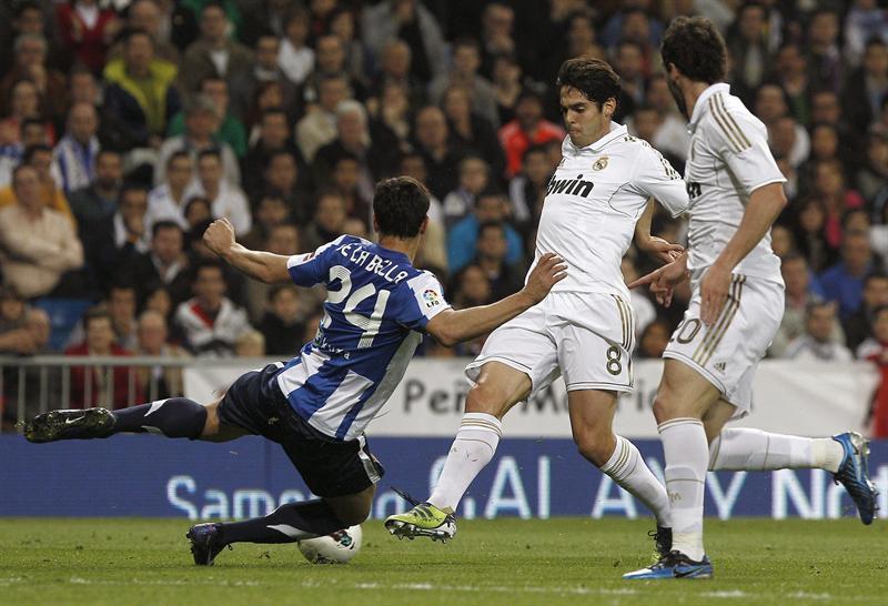 El cuadro merengue se impone en el Santiago Bernabéu. FOTO: EFE