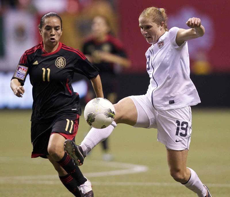 La selección mexicana femenil cayó 4-0 ante las estadounidenses en el preolímpico. FOTO: MEXSPORT