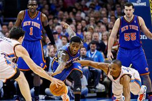 Thunder obtiene nuevo triunfo al vencer 104-92 a Nueva York