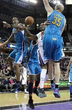 Sacramento logra quedarse con el triunfo ante Hornets
