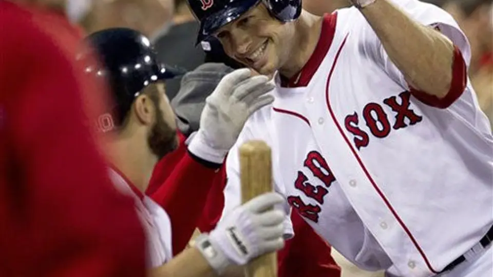 Lester lanza la ruta completa en triunfo de Medias Rojas
