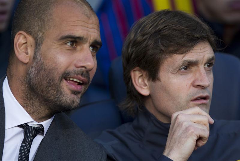 Guardiola con Tito Vilanova en el banquillo | EFE