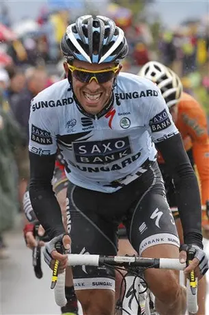 Presidente de la AMA llama "tramposo" a Contador