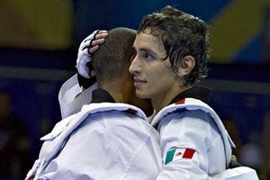 Villa e Islas no irían a JO por indisciplina