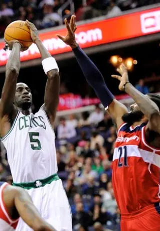 Celtics logra segunda victoria de la campaña ante Washington