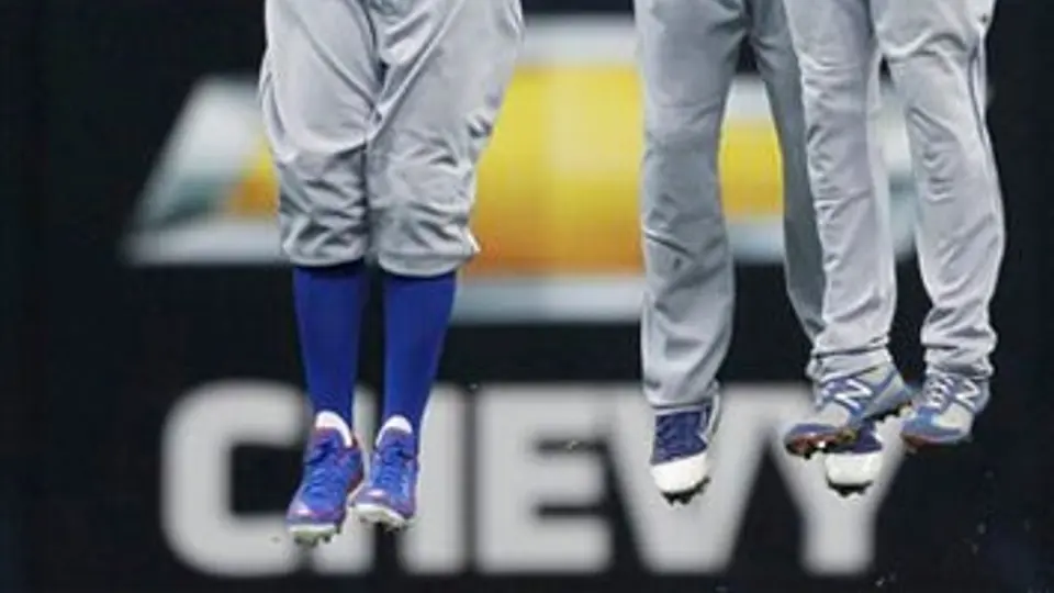 Dodgers se queda con el triunfo ante Milwaukee