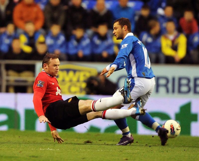 Rooney durante el encuentro. FOTO: EFE