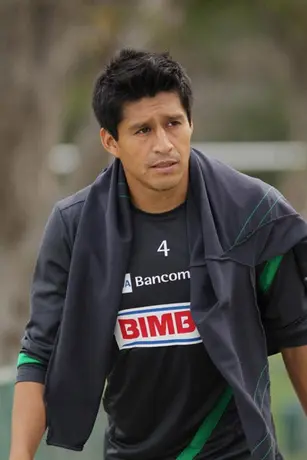 Osorio regresa a entrenar con el Monterrey
