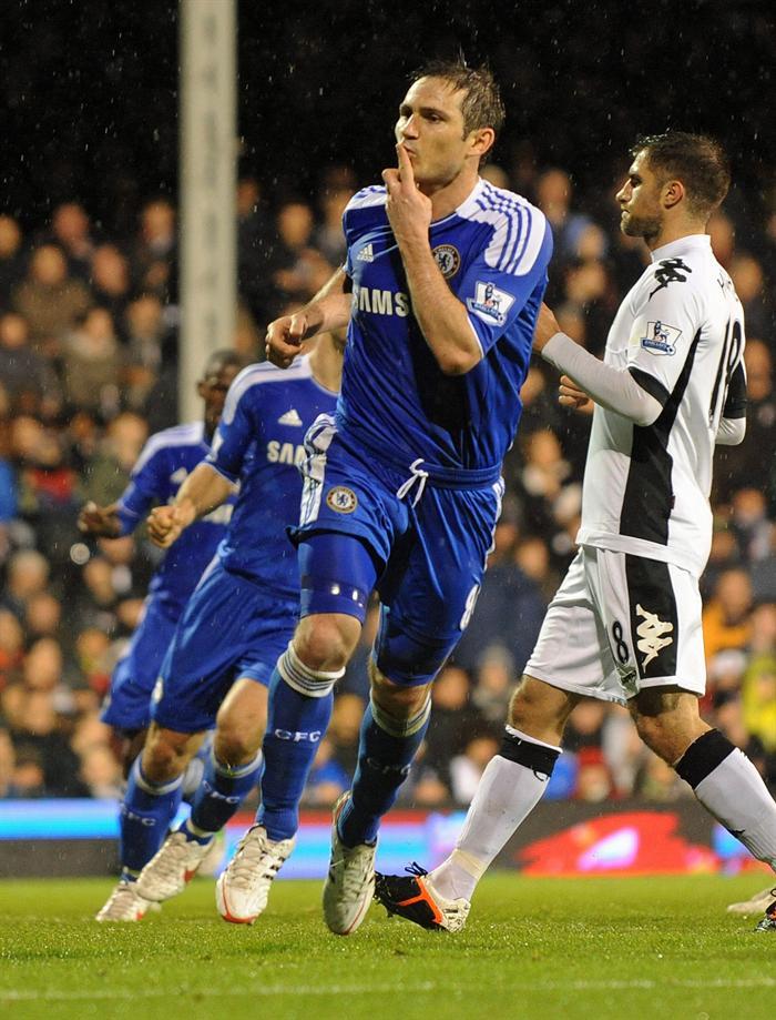 Chelsea vuelve a decepcionar, ahora con un empate. FOTO: EFE