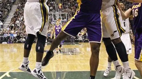Jazz derrota a Lakers 96-87