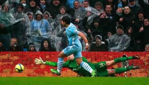El Manchester City suma una victoria frente al City. FOTO: AP