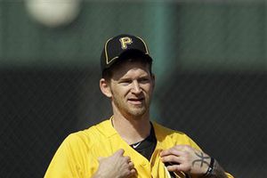 Burnett será baja entre 2 y 3 meses por operación en el rostro