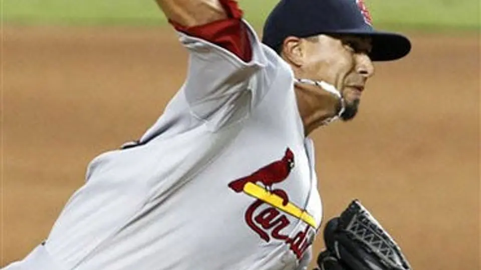 Cardenales vencen sin problema a Piratas