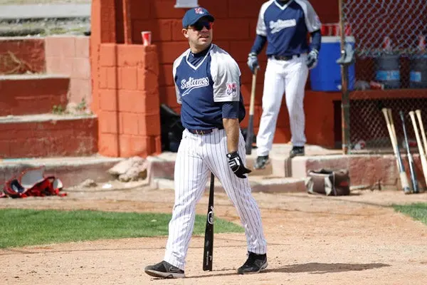 Los Sultanes tendrán ensayo en casa