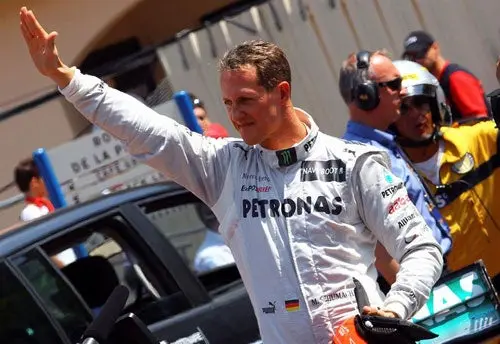Schumi logra la 'pole', pero saldrá sexto por sanción