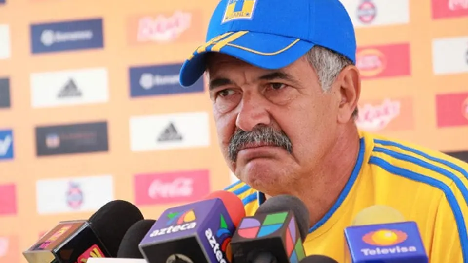 Niega Tuca que Tigres sufra de campeonitis'