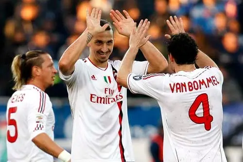 Milan recupera terreno tras golear al Novara