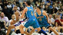 Ayón participó 18 minutos en la caída de Hornets frente a Denver