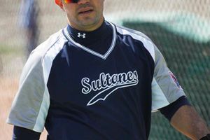 Édgar Quintero toma la responsabilidad del bateo en Sultanes