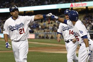 Dodgers son oficialmente vendidos por 2.15 billones de dólares