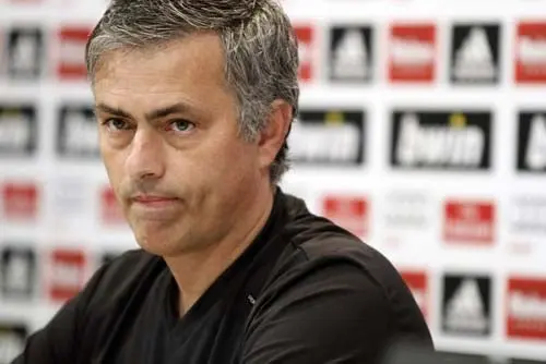 Mourinho y Ramos muestran tensión en el seno madridista