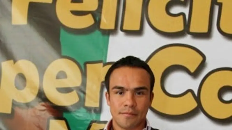 Márquez aclara que aún no es oficial su registro como aspirante priista