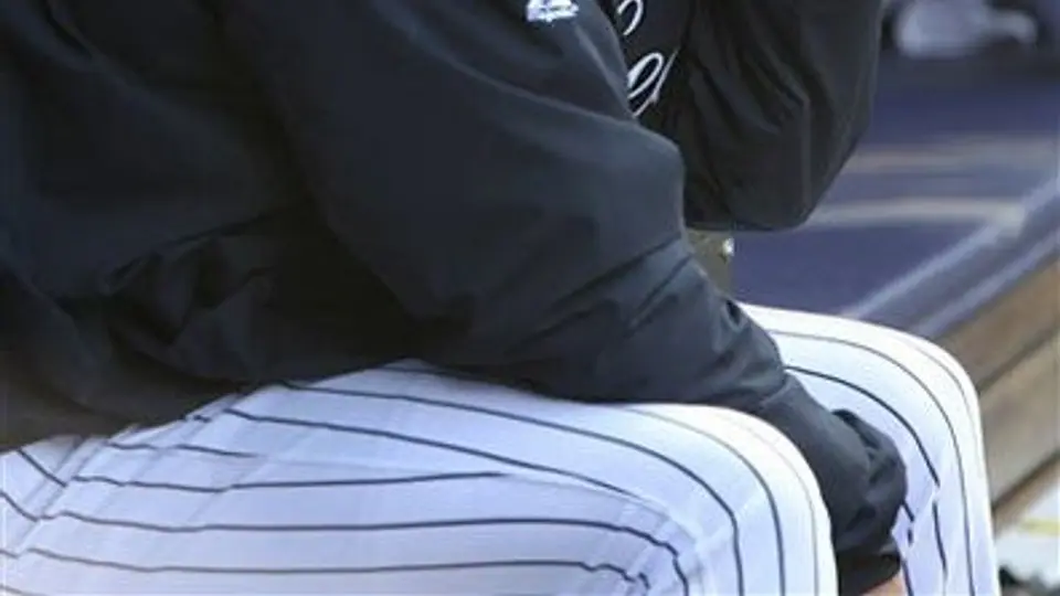 Pettitte carga con la derrota en su regreso con Yanquis