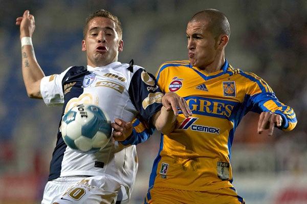 Duelo de poder a poder. FOTO: MEXSPORT