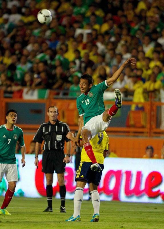 México arrancó haciéndose de oportunidades, aunque no logró concretar. FOTO: MEXSPORT