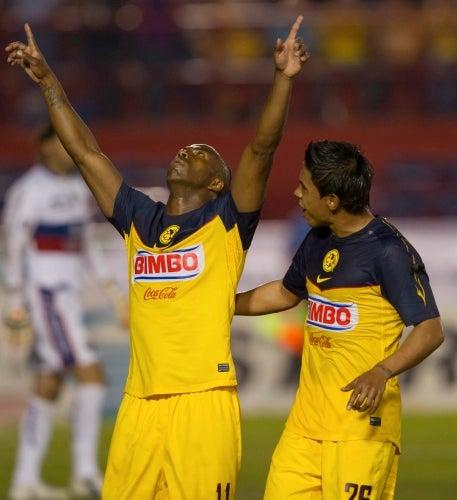 Benítez festeja su gol (FOTO: CÉSAR VICUÑA)