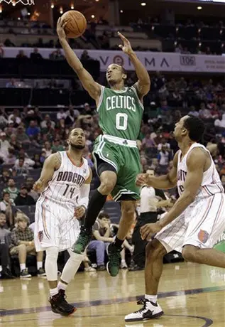 Celtics vence a Bobcats pese a ausencias