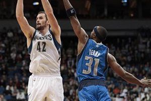 Minnesota rompe racha negativa tras vencer a Dallas