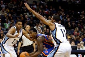 Knicks cortan racha de cuatro victorias al perder con Memphis