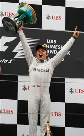 Rosberg gana el Gran Premio de China