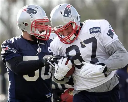 Gronkowski no entrena por segundo día consecutivo