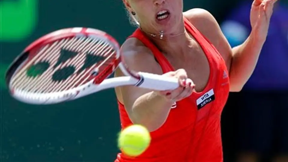 Sharapova avanza a la Final del Masters de Miami