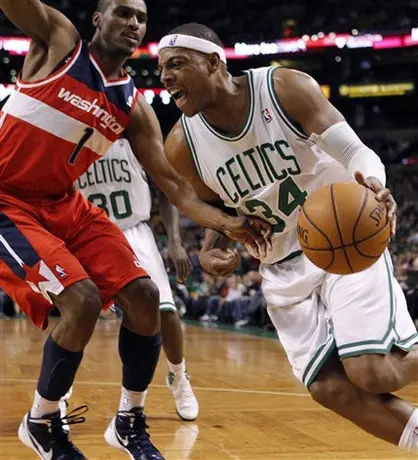Bradley brilla en triunfo de Celtics