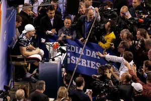 Gronkowski reconoce que está en duda para el Super Bowl