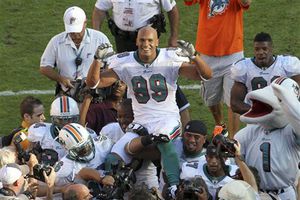 Jets, eliminados tras perder 19-17 ante Delfines