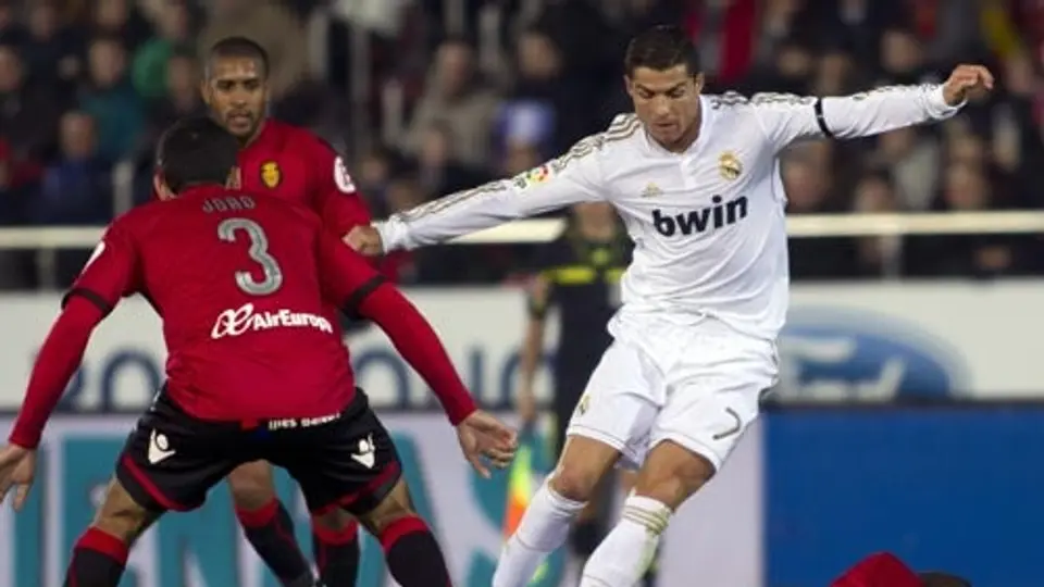 Real Madrid le da la vuelta al Mallorca y se mantiene líder